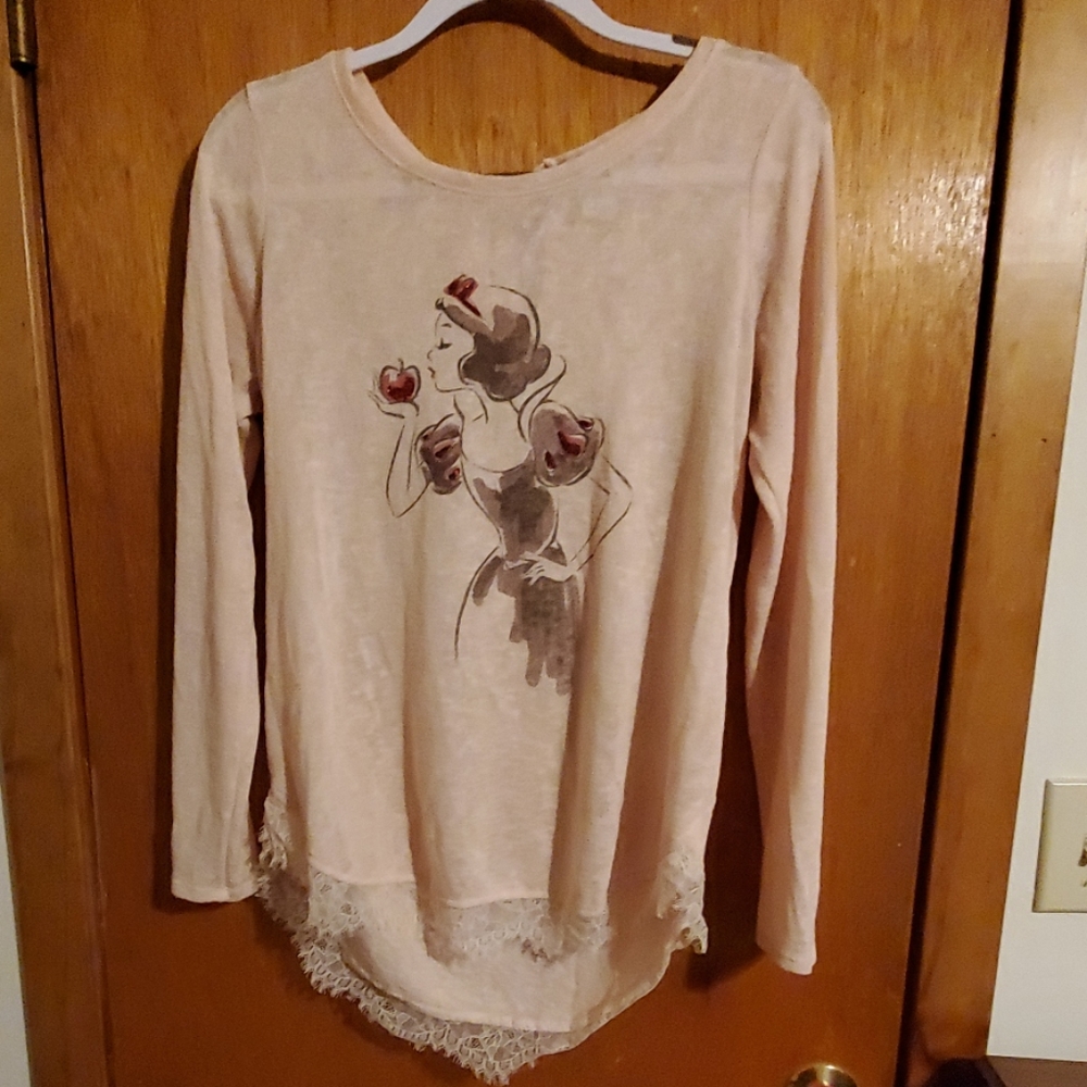 Pink sweater with snow white.